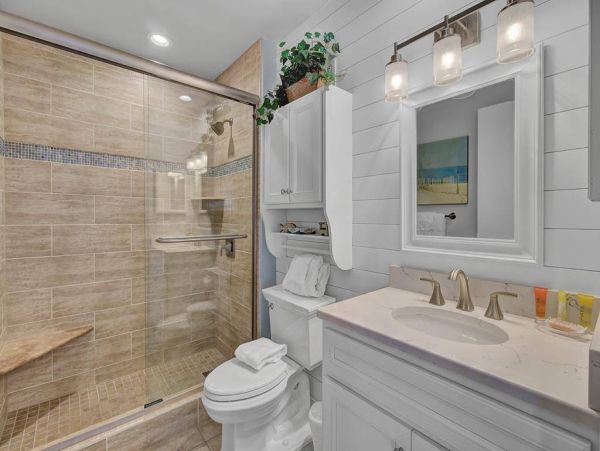 Ocean Views Isle of Palms Vacation Condo One Bedroom