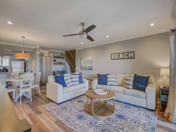 Isle Of Palms Home 1015836
