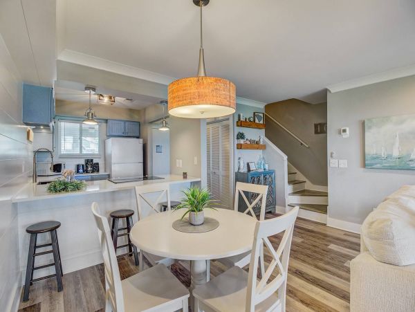 Isle Of Palms Home 1015836
