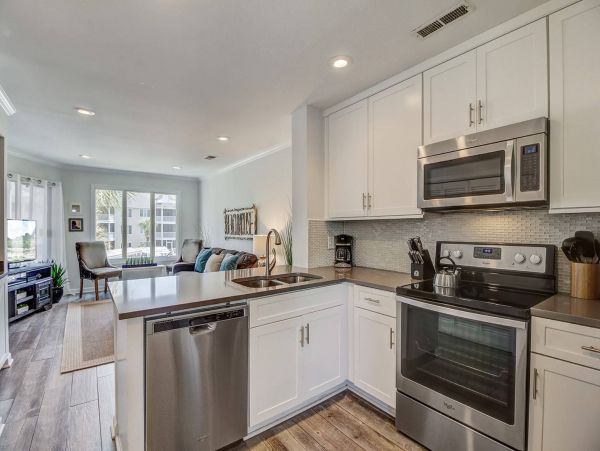 Isle Of Palms Condo 1015838