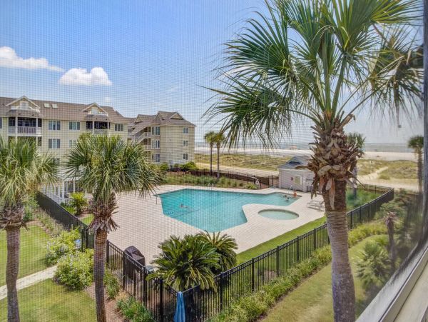 Isle Of Palms Condo 1015838