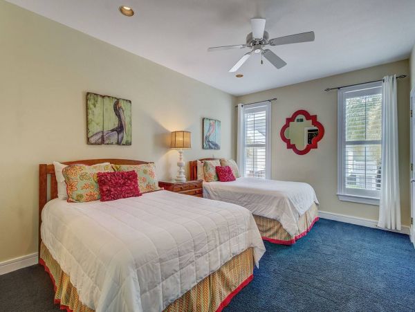 Grand Pavillion - Sleeps 10!