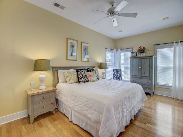 Grand Pavillion - Sleeps 10!