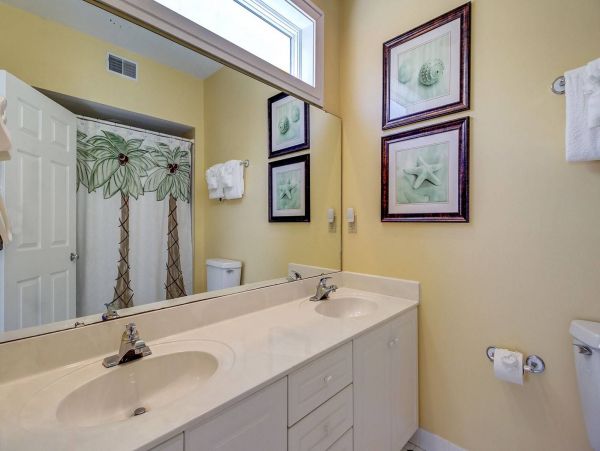 Grand Pavillion - Sleeps 10!