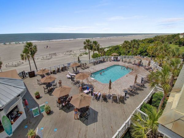 Grand Pavillion - Sleeps 10!