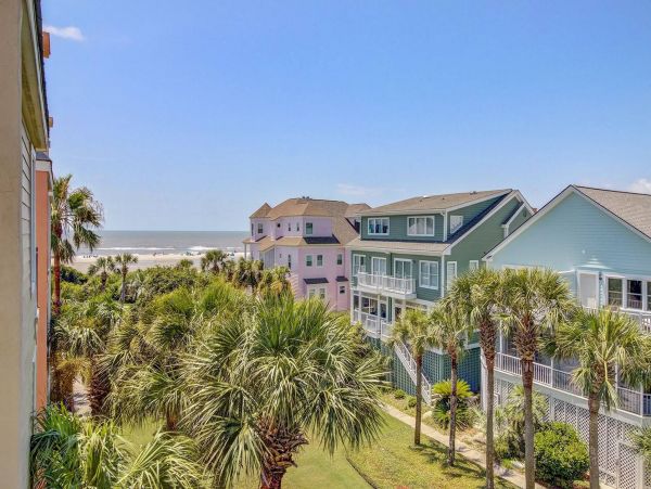 Grand Pavillion - Sleeps 10!