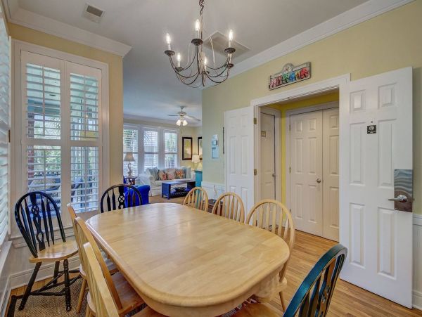 Grand Pavillion - Sleeps 10!