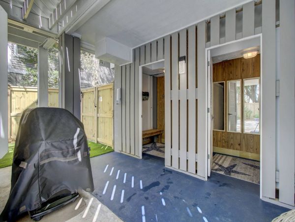 Isle Of Palms Home 1015841