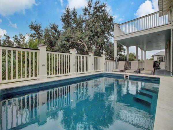 Isle Of Palms Home 1015842