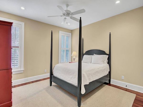 Isle Of Palms Home 1015842