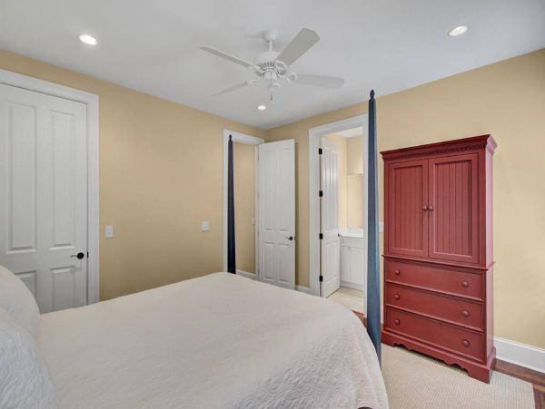Isle Of Palms Home 1015842