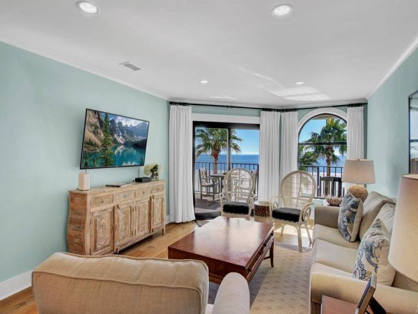 Isle Of Palms Condo 1015849