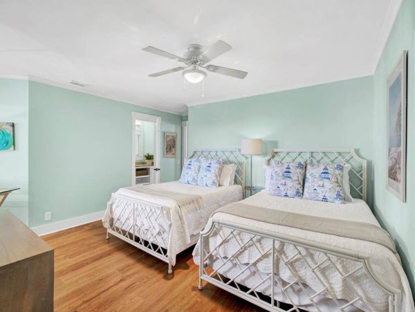 Isle Of Palms Condo 1015849