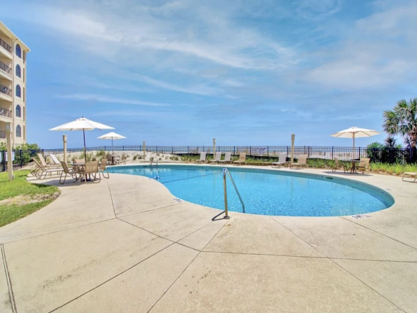 Absolutely Stunning Vacation Home Away From Home Pool Beach