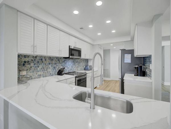 Isle of Palms Luxury Beachfront Vacation Condo
