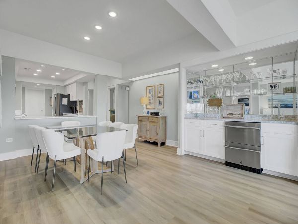 Isle of Palms Luxury Beachfront Vacation Condo