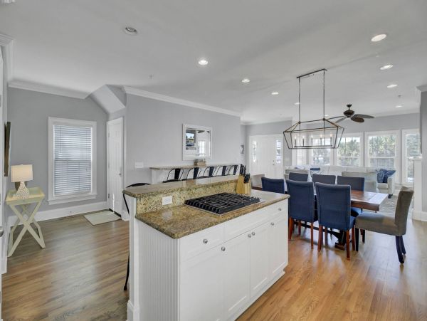Isle Of Palms Home 1015862