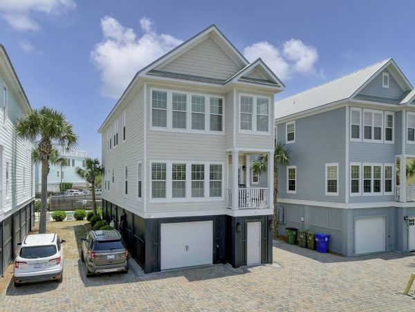 Isle Of Palms Home 1015862