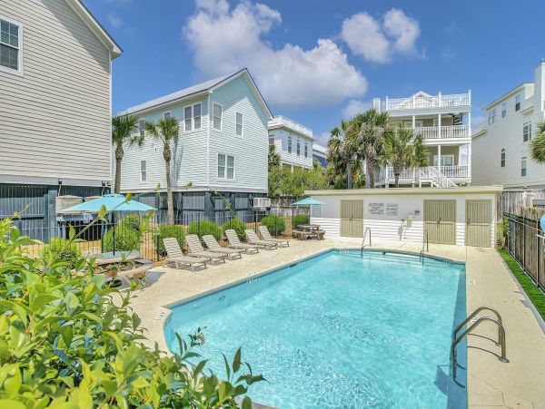 Isle Of Palms Home 1015862