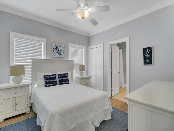 Isle Of Palms Home 1015862