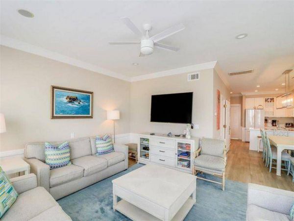 Isle Of Palms Home 1015865