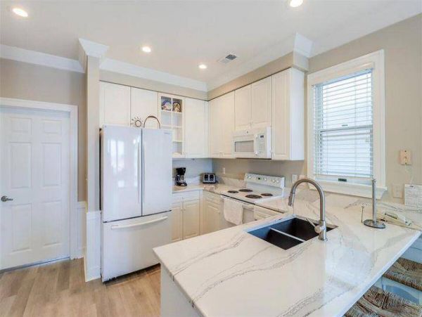 Isle Of Palms Home 1015865