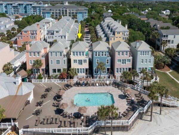 Isle Of Palms Home 1015865