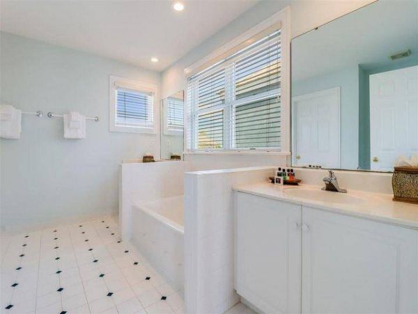 Isle Of Palms Home 1015865
