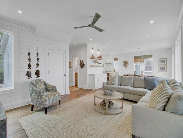 Isle Of Palms Home 1015866