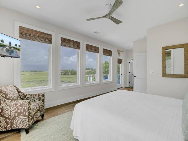 Isle Of Palms Home 1015866