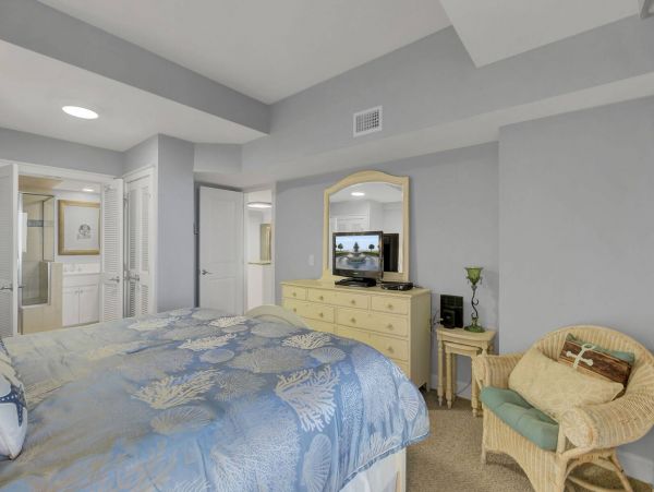 Isle Of Palms Condo 1015869