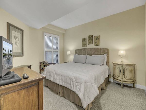 Isle Of Palms Condo 1015869