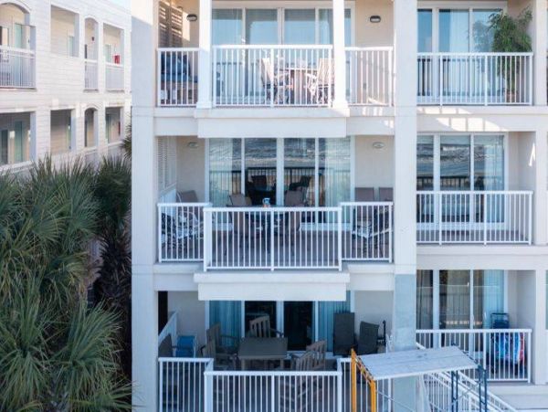 4 Bedroom Ocean Palms with Views