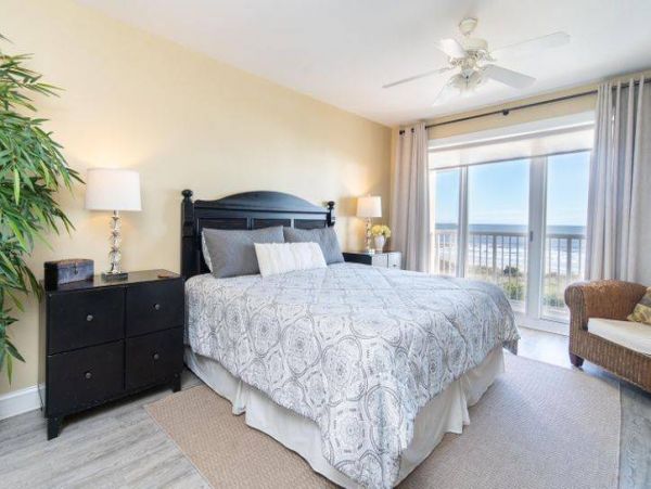 4 Bedroom Ocean Palms with Views
