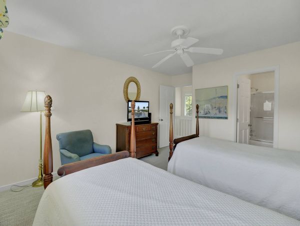 Isle Of Palms Condo 1015871