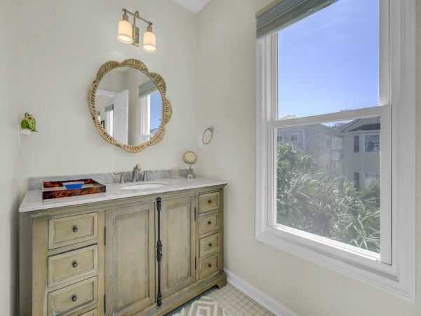 Isle Of Palms Home 1015872