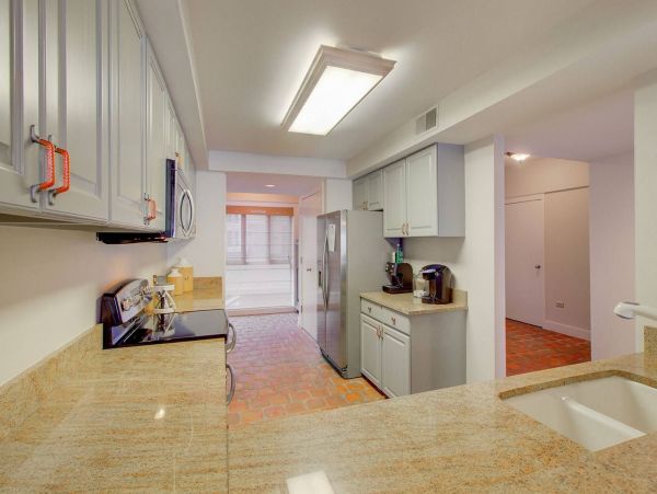 Isle Of Palms Condo 1015874