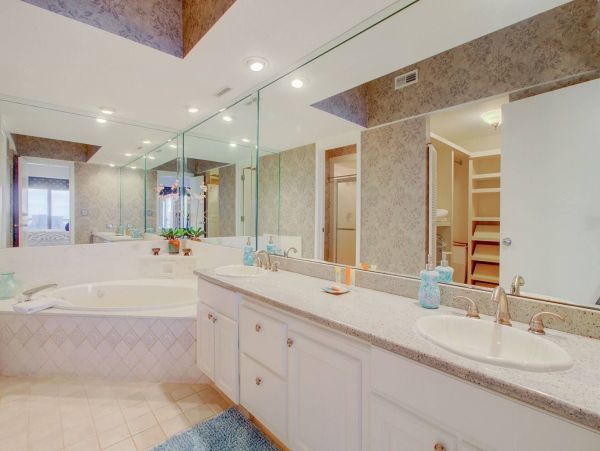Isle Of Palms Condo 1015874