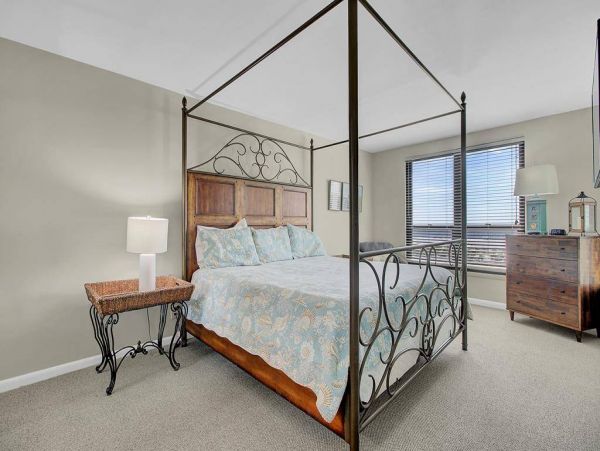 Isle Of Palms Condo 1015875