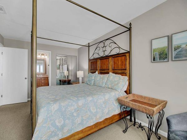 Isle Of Palms Condo 1015875