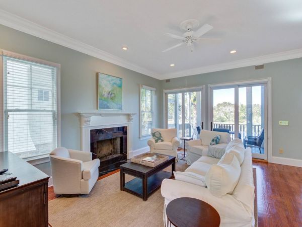 Isle Of Palms Home 1015877