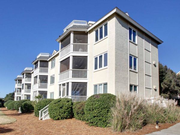 Isle of Palms Vacation Condo One Bedroom