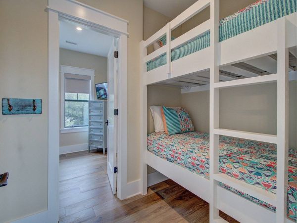 Isle Of Palms Home 1015879
