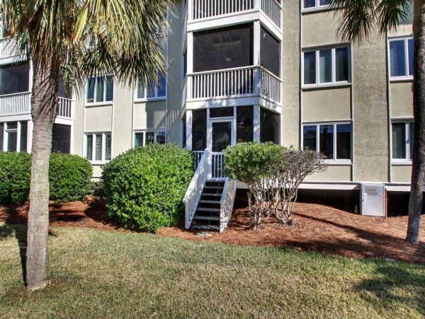 Isle of Palms Vacation Condo One Bedroom