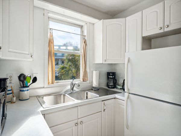 Isle of Palms Historic Beach Home with 5 Bedroom