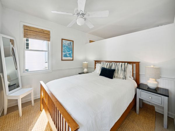 Isle of Palms Historic Beach Home with 5 Bedroom