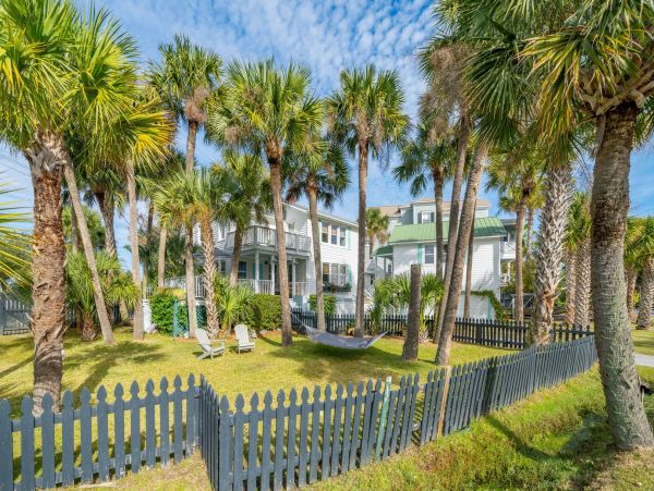 Isle of Palms Historic Beach Home with 5 Bedroom