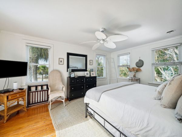 Isle of Palms Historic Beach Home with 5 Bedroom