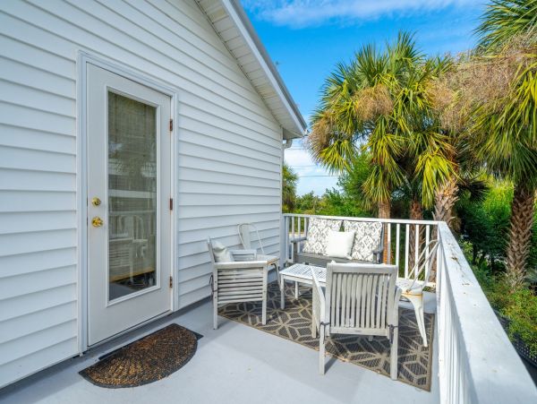 Isle of Palms Historic Beach Home with 5 Bedroom