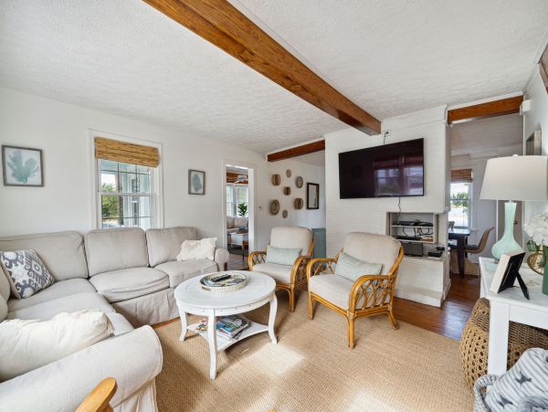 Isle of Palms Historic Beach Home with 5 Bedroom
